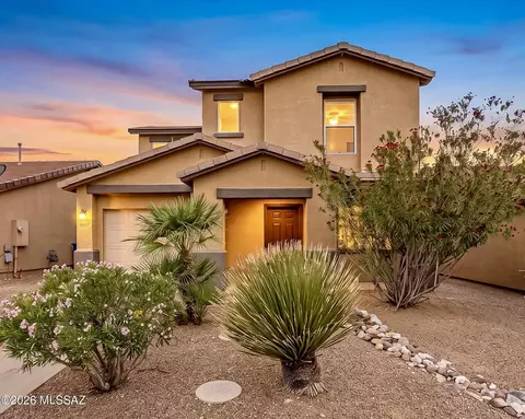 3227 N Rambling Creek Pl, Tucson, AZ 85712
