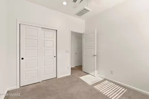 Bedroom - 21978 E Thunderhead Dr, Red Rock, AZ 85145 photo 5 of 8