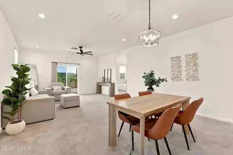 Dining - 21978 E Thunderhead Dr, Red Rock, AZ 85145 photo 1 of 3
