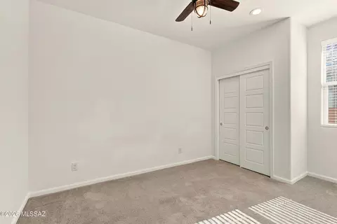 Bedroom - 21978 E Thunderhead Dr, Red Rock, AZ 85145 photo 7 of 8