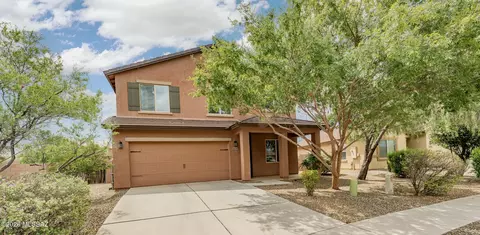 8247 W Razorbill Dr, Tucson, AZ 85757