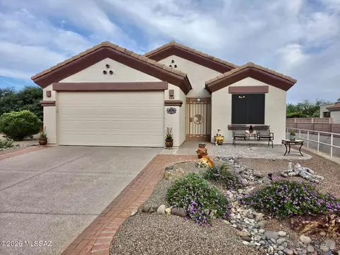 552 W Royal Troon Pl, Green Valley, AZ 85614