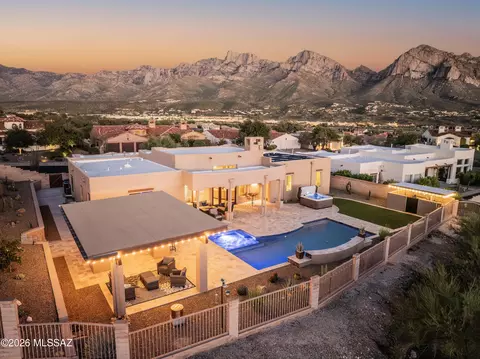 10873 N Pusch Ridge View Pl, Tucson, AZ 85737