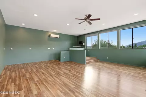 Living - 9400 E Summer Trl, Tucson, AZ 85749 photo 8 of 12