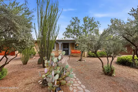 Exterior - 9400 E Summer Trl, Tucson, AZ 85749 photo 4 of 13