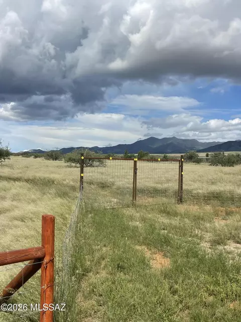22565 E Yellow Rose Ln, Elgin, AZ 85611 photo 5