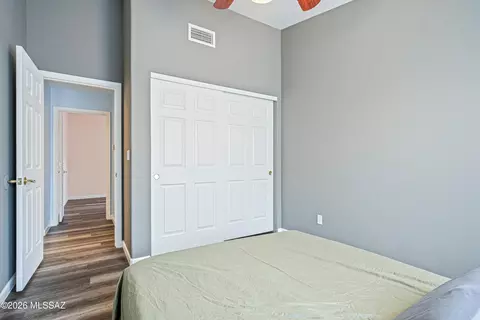 Bedroom - 10226 E Buffaloberry Loop, Tucson, AZ 85748 photo 3 of 3