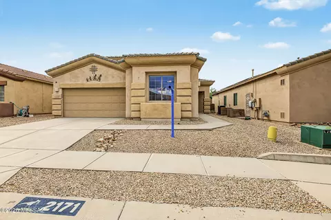 2171 N Avenida Del Polen, Green Valley, AZ 85614