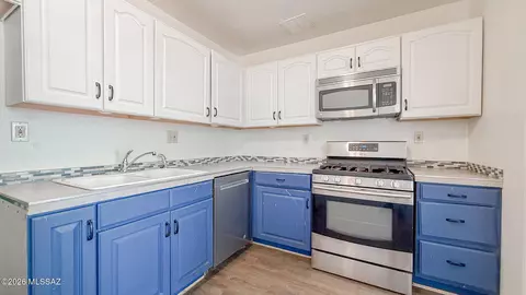 Kitchen - 3521 E Sylvane St, Tucson, AZ 85713 photo 2 of 3