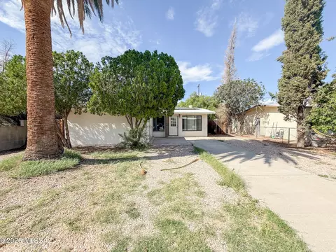 Exterior - 3521 E Sylvane St, Tucson, AZ 85713 photo 2 of 11