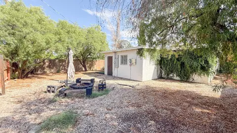 Exterior - 3521 E Sylvane St, Tucson, AZ 85713 photo 5 of 11