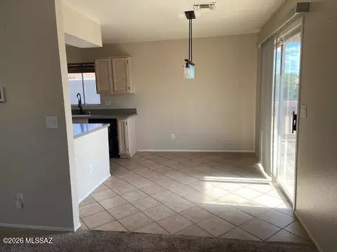 Dining - 5444 S Wembly Rd, Tucson, AZ 85746 photo 1 of 1