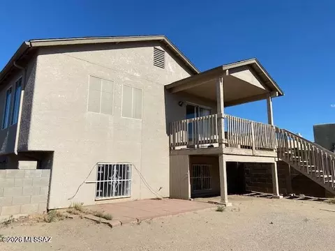 Exterior - 5444 S Wembly Rd, Tucson, AZ 85746 photo 2 of 3
