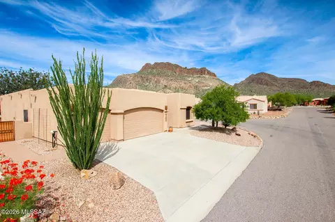 6041 W Ten Star Dr, Tucson, AZ 85713