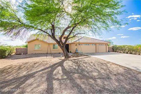 7185 W Resthaven Pl, Tucson, AZ 85757