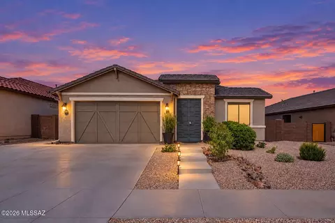 8475 N Van Cleeve Ln, Tucson, AZ 85743