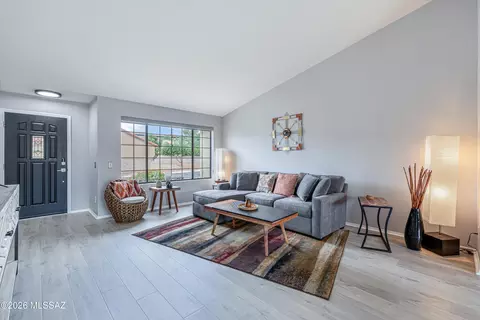 Living - 36161 S Wind Crest Dr, Tucson, AZ 85739 photo 2 of 3