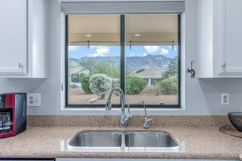 Kitchen - 36161 S Wind Crest Dr, Tucson, AZ 85739 photo 2 of 5