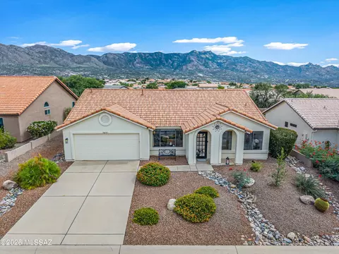 View/Area - 36161 S Wind Crest Dr, Tucson, AZ 85739 photo 2 of 9