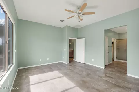 Bedroom - 59855 E Juniper Rd, Oracle, AZ 85623 photo 1 of 3