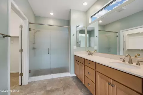Bath - 59855 E Juniper Rd, Oracle, AZ 85623 photo 2 of 4