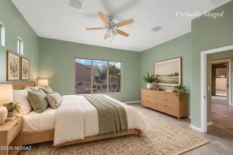 Bedroom - 59855 E Juniper Rd, Oracle, AZ 85623 photo 2 of 3