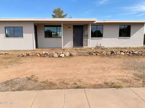 4545 S Dogwood Ave, Tucson, AZ 85730