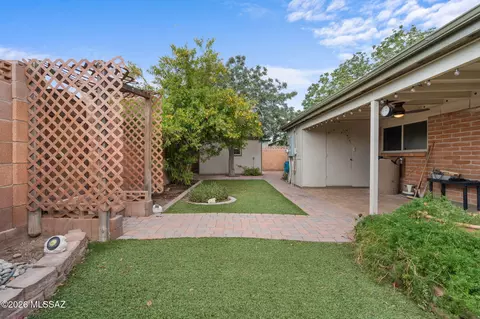 Exterior - 9209 E 39th St, Tucson, AZ 85730 photo 6 of 9
