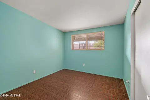 Bedroom - 9209 E 39th St, Tucson, AZ 85730 photo 5 of 5