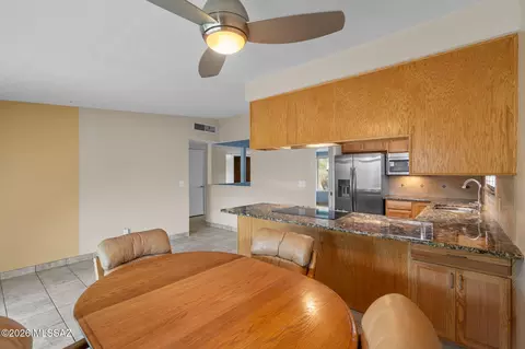Dining - 9209 E 39th St, Tucson, AZ 85730 photo 1 of 2