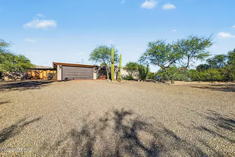 Exterior - 9282 E Indio Pl, Tucson, AZ 85749 photo 1 of 13