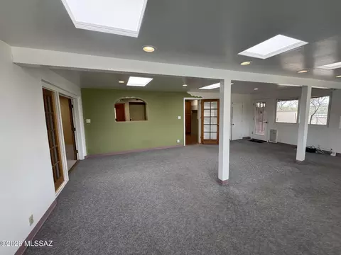 Living - 9282 E Indio Pl, Tucson, AZ 85749 photo 4 of 4