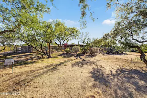 Exterior - 9282 E Indio Pl, Tucson, AZ 85749 photo 4 of 13