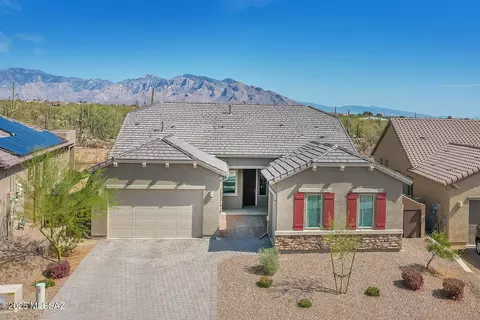 10808 N Iron Peak Dr, Tucson, AZ 85742
