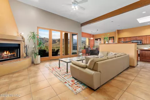 4612 N Rockcliff Rd, Tucson, AZ 85750