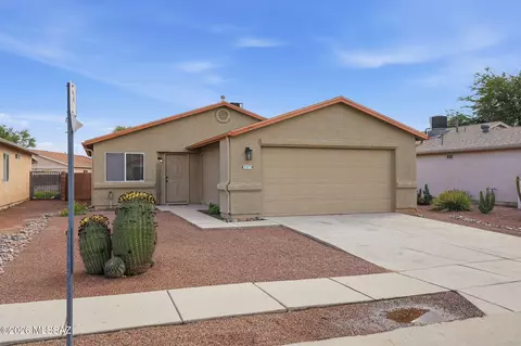 3575 W Trevor Dr, Tucson, AZ 85741