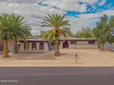 1941 N Camino Pio Decimo, Tucson, AZ 85715