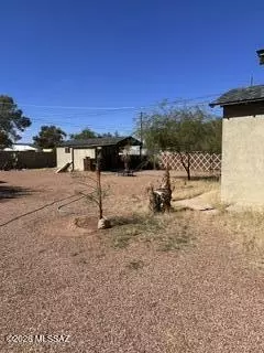 2215 N Walnut Ave, Tucson, AZ 85712
