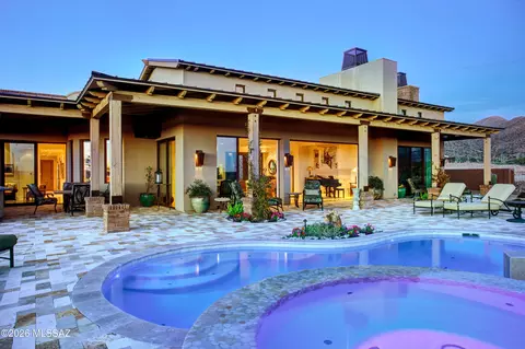 6167 W Seven Saguaros Cir, Marana, AZ 85658