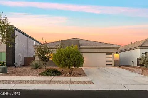Exterior - 12747 E Giada Dr, Vail, AZ 85641 photo 3 of 8