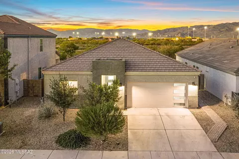 Exterior - 12747 E Giada Dr, Vail, AZ 85641 photo 2 of 8
