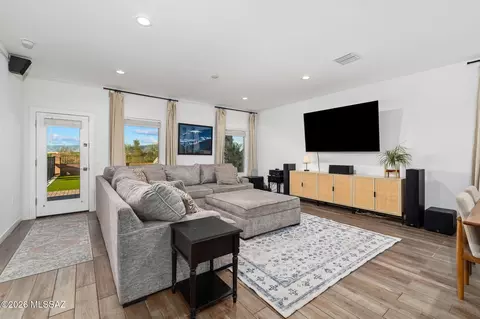 Living - 12747 E Giada Dr, Vail, AZ 85641 photo 1 of 2