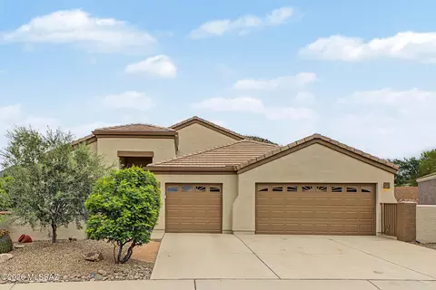 5092 W Coyote Gulch Loop, Marana, AZ 85658