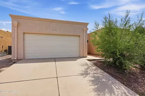 Exterior - 5497 S Wembly Rd, Tucson, AZ 85746 photo 1 of 1