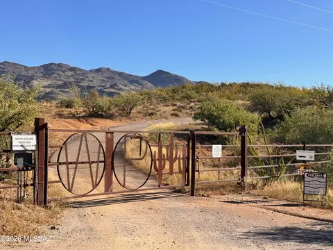 0000 E Marsh Station Rd, Vail, AZ 85641