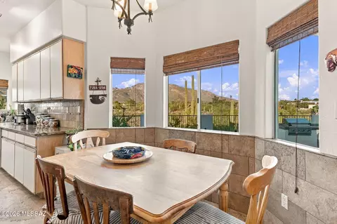 Dining - 481 E Deers Rest Pl, Tucson, AZ 85704 photo 3 of 4