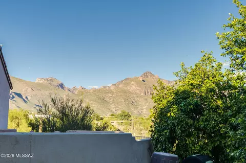Exterior - 481 E Deers Rest Pl, Tucson, AZ 85704 photo 10 of 14