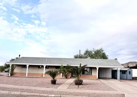 1370 N Railroad Dr, Ajo, AZ 85321