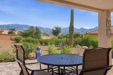 14400 N Crown Point Dr, Oro Valley, AZ 85755