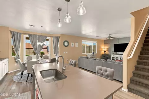 Kitchen - 14247 E Axle Dr, Vail, AZ 85641 photo 2 of 4